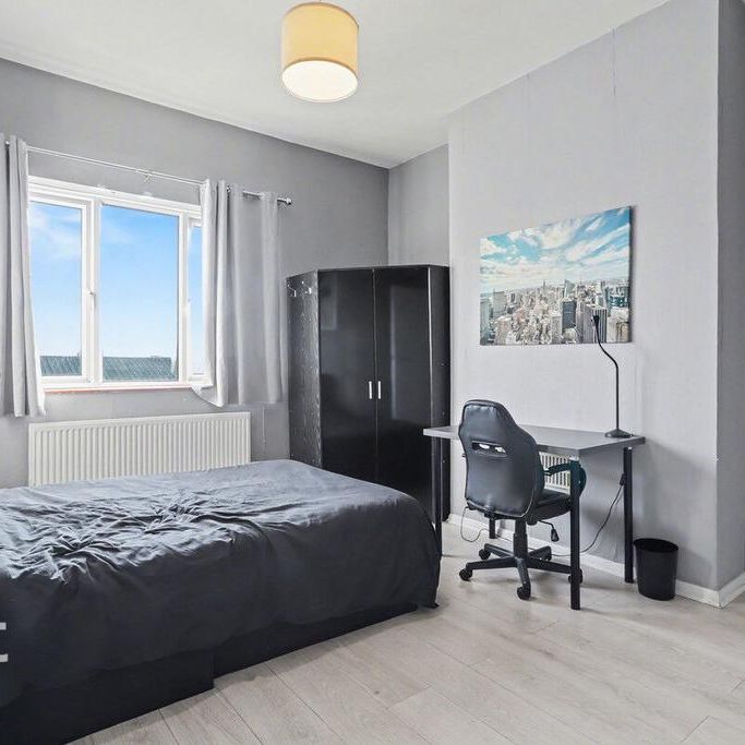 2 bedroom maisonette to rent - Photo 1