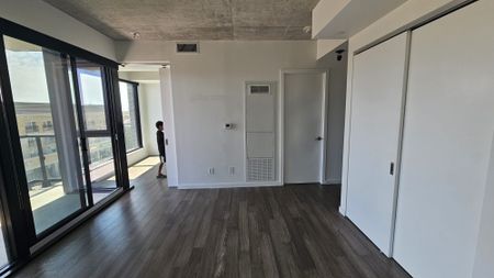 For Lease - 7 Smith Crescent Unit# 415, Toronto, Ontario - Photo 5