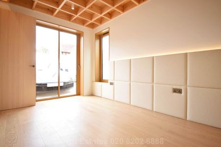 Price £4,800 pcm - Available Now - Furnished - Photo 5