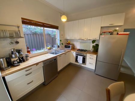 Fitzroy North - Photo 3