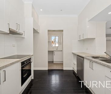 Spacious 4 Bedroom Family Home - Photo 5