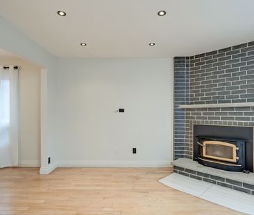 For Lease - 43 Corkett Drive, Brampton, Ontario - Photo 2