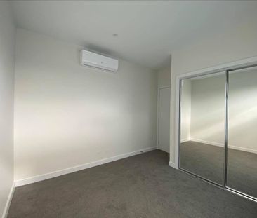 3/98 Barry Street, Reservoir VIC 3073 - Photo 6