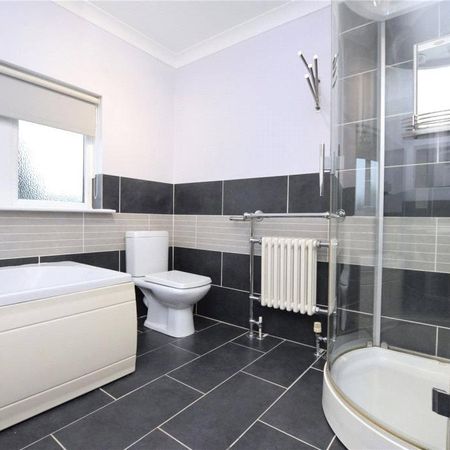 5 bedroom apartment to rent - Photo 4