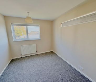 Resolution House, The Anchorage, Gosport, Hampshire, PO12 - Photo 5