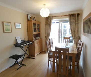 3 bedroom terraced house to rent - Photo 5