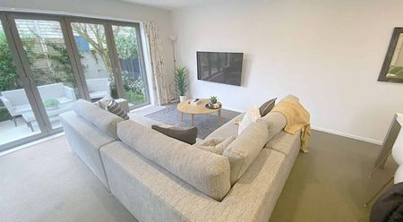 St Albans Haven - Photo 4