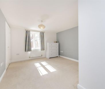 2 bed House To Let - Photo 5