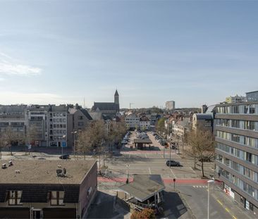 VERZORGD APPARTEMENT MET 2 SLAAPKAMERS EN AUTOSTAANPLAATS AAN HET CENTRUM VAN GENK - Foto 3