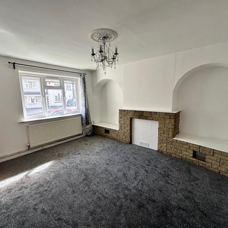 3 bedroom house to rent - Photo 1