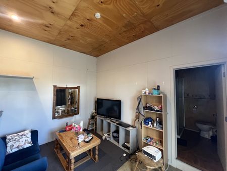 192 Griffiths RoadWillowby - Photo 5