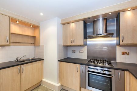 Wadbrook Street, Kingston upon Thames, KT1 flat to rent - Photo 3