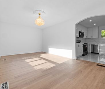 For Lease - 2 Lisburn Crescent, Toronto, Ontario - Photo 6