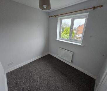 4 bedroom detached house to rent - Photo 4