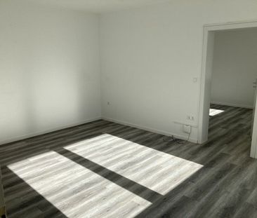 Gemütliche 2-Raum Wohnung mit Balkon - Foto 1