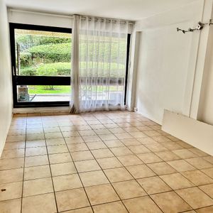 Appartement 1 pièce de 34m2 avec terrasse - Photo 2