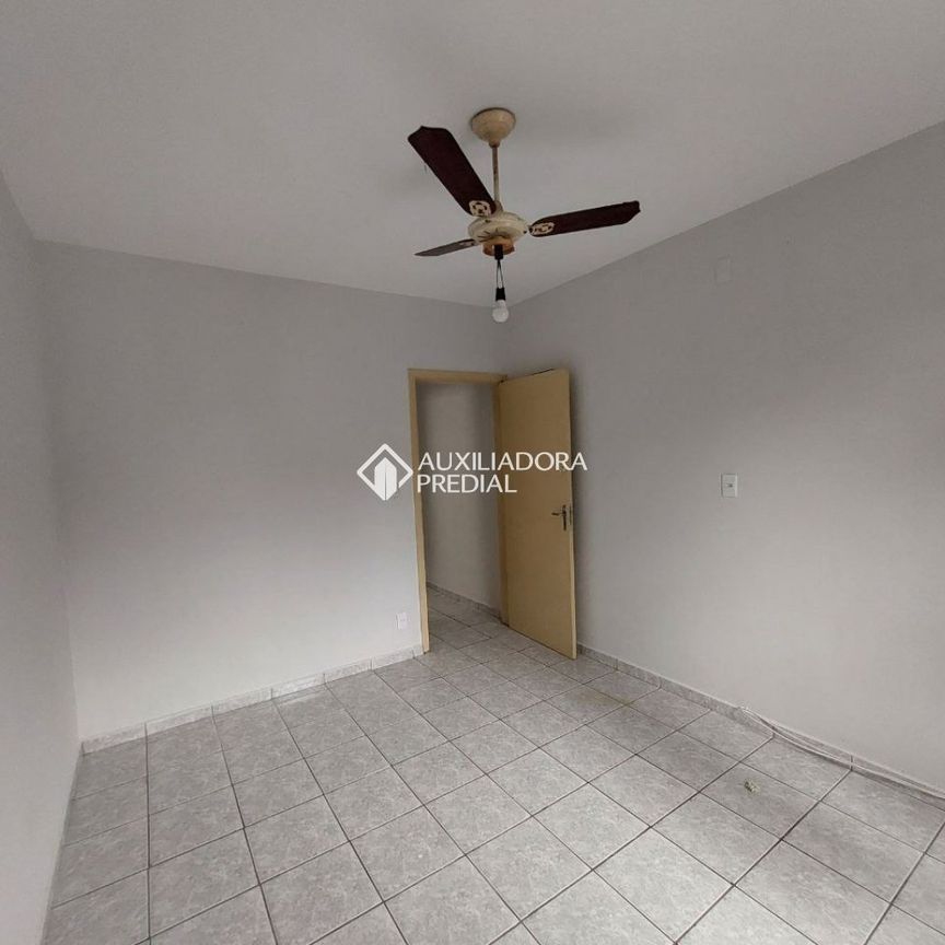 Casa com 2 quartos e 200m² para alugar em Santa Maria, Sæo Caetano Do Sul. - Foto 1
