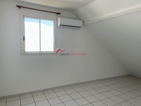 Location Maison 4 pièces 91m² ST PIERRE 97410 - Photo 5
