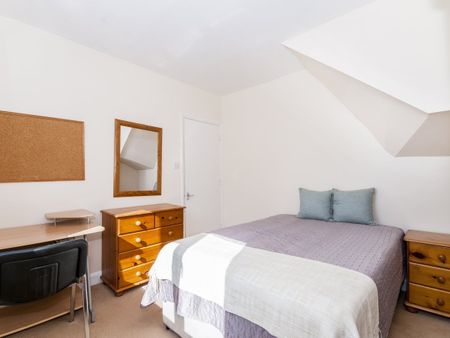 St. Leonards Road, Headington - Photo 2