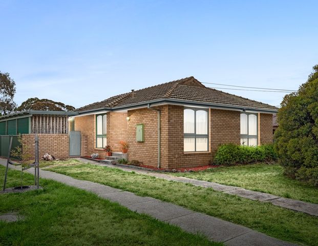 Great home in a great Court Location - Photo 1