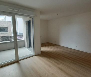 location Appartement T1 DE 27.6m² À CERGY - Photo 1