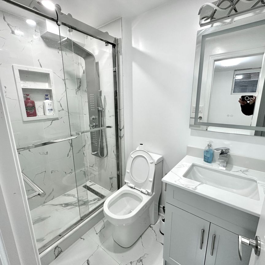 For Lease - 111 Prairie Rose Drive Unit# Bsmt, Richmond Hill, Ontario - Photo 1