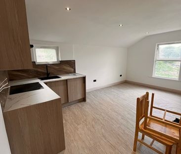 Studio Flat, Station Road, NW4 - Photo 1