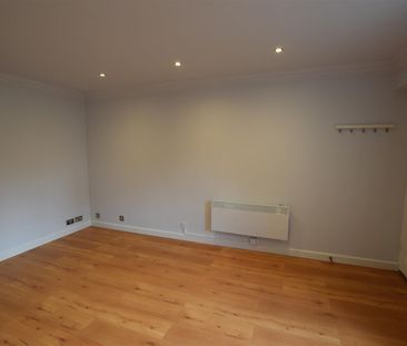 Calder House, Leeds City Centre, LS10 1JJ - Photo 4