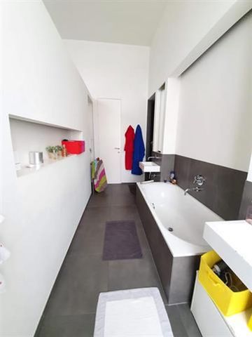 Appartement te huur - Foto 3