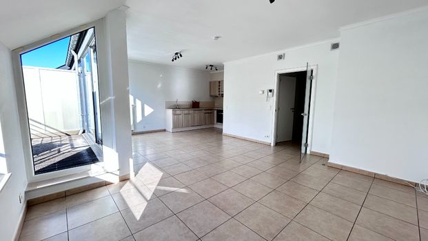 Appartement 2 chambres, 2 sdb, terrasse, garage - Photo 1