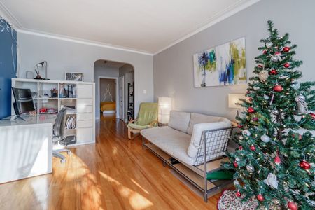 Condo for rent, Mont-Royal - Photo 2