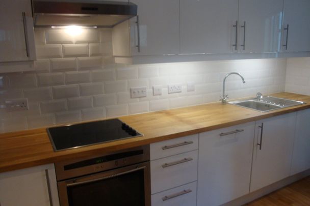 3 Bed Flat, Kempton Court, E1 - Photo 1