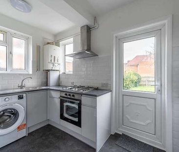 Bush Grove, Stanmore, HA7 - Photo 4
