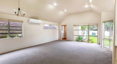 Three bedroom home in Glendowie Primary Zone - Photo 5