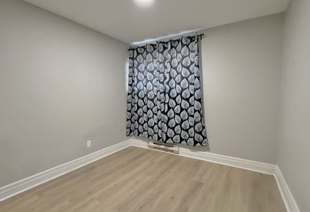 For Lease - 100 King Edward Avenue Unit# 2, London South, Ontario - Photo 4