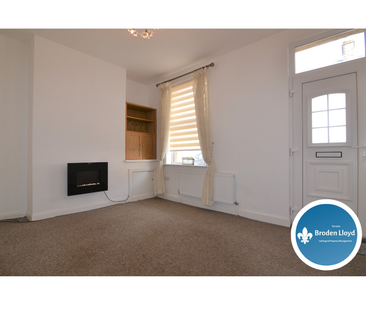 2 bedroom terraced house to rent - Photo 5