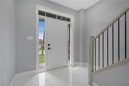 For Lease - 84 Beland Avenue Unit# (Upper), Hamilton, Ontario - Photo 2