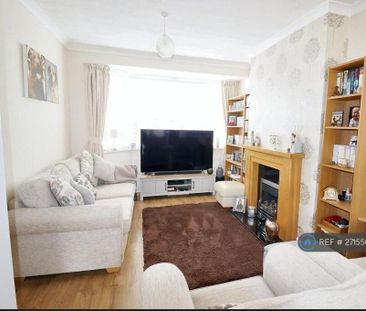 3 bedroom semi-detached house to rent - Photo 1