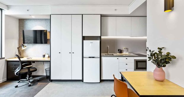Premium Studio Apartment - Photo 1
