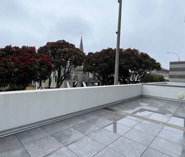 Thorndon 2 bedroom - Photo 2