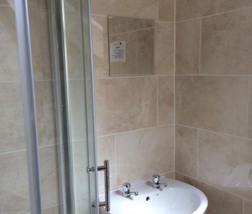 8 bedroom house share to rent - Photo 2