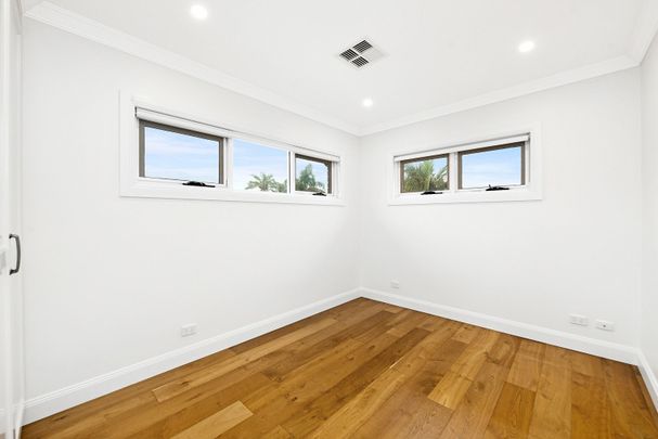 Stunning 4 Bedroom Home in the Heart of Rosebery - Photo 1