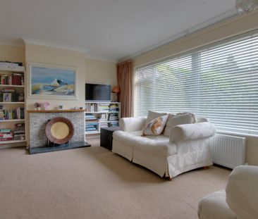 4 bedroom detached house to rent - Photo 1