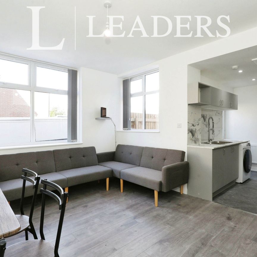 1 bedroom terraced to rent Dartmouth Street, Stoke-on-Trent, Staffordshire, ST6 - Photo 1