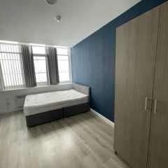 Humberstone Gate, , Leicester, LE1 - Photo 2