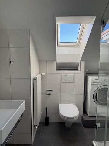 Sanierte 1.5 Zimmer-Dachwohnung im Herzen von Zürich zu vermieten - Foto 3