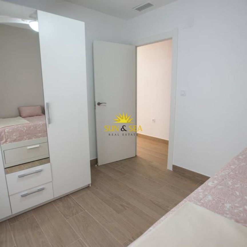 3-BEDROOM APARTMENT FOR RENT IN THE CENTER OF ALICANTE - Photo 1