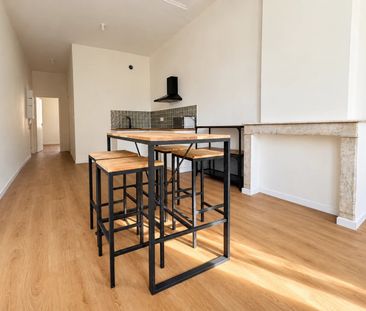 Location Appartement 2 pièces 39m² MARSEILLE 6ème - Photo 6