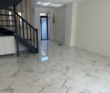 Location Maison 3 pièces 71m² - Photo 2