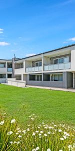 Three bedroom unit - 20% below market rent - Photo 3